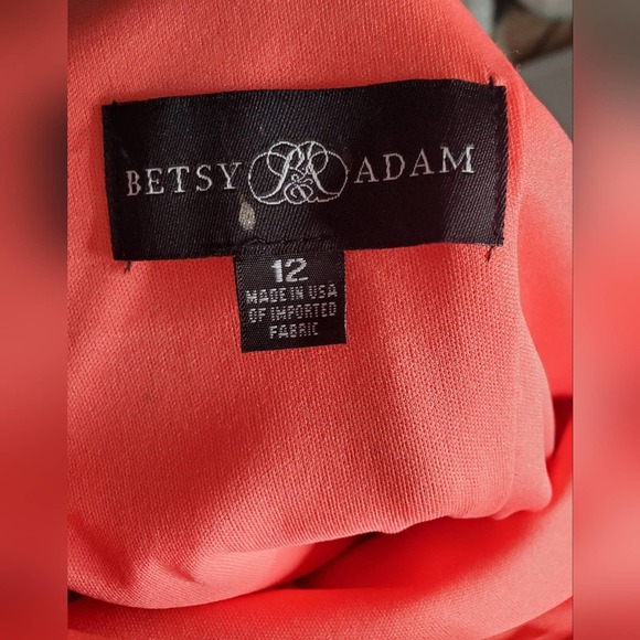 NWT Flutter One Shoulder Scuba Dress - Picture 5 of 5